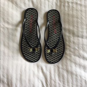 Coach flip flops